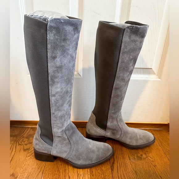 HPπ NWOT Johnston & Murphy Gray Suede and Leather Jade Riding Boots Size 7.5 - Picture 2 of 10
